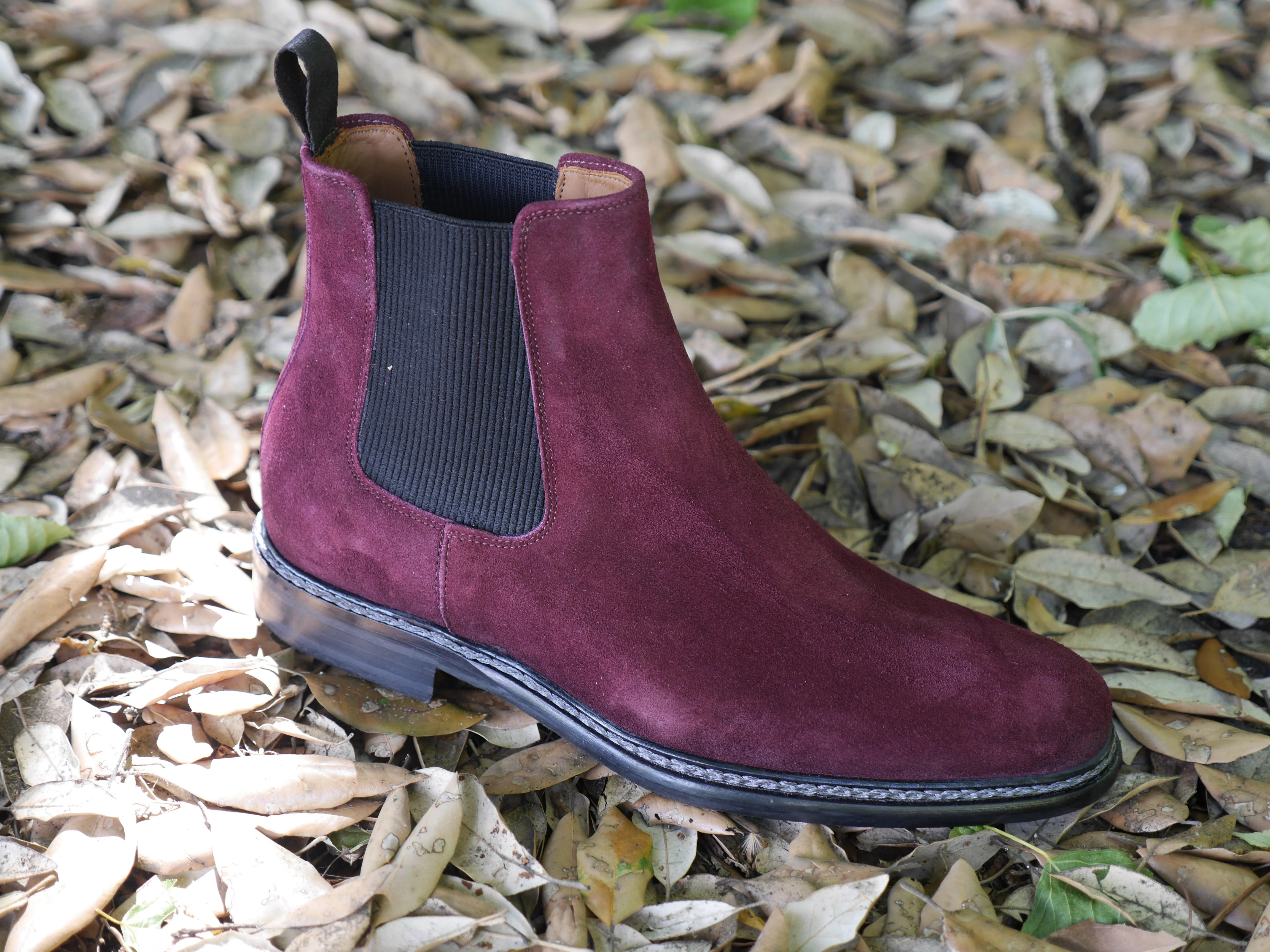 T590 - Velour Bordeaux Business Style