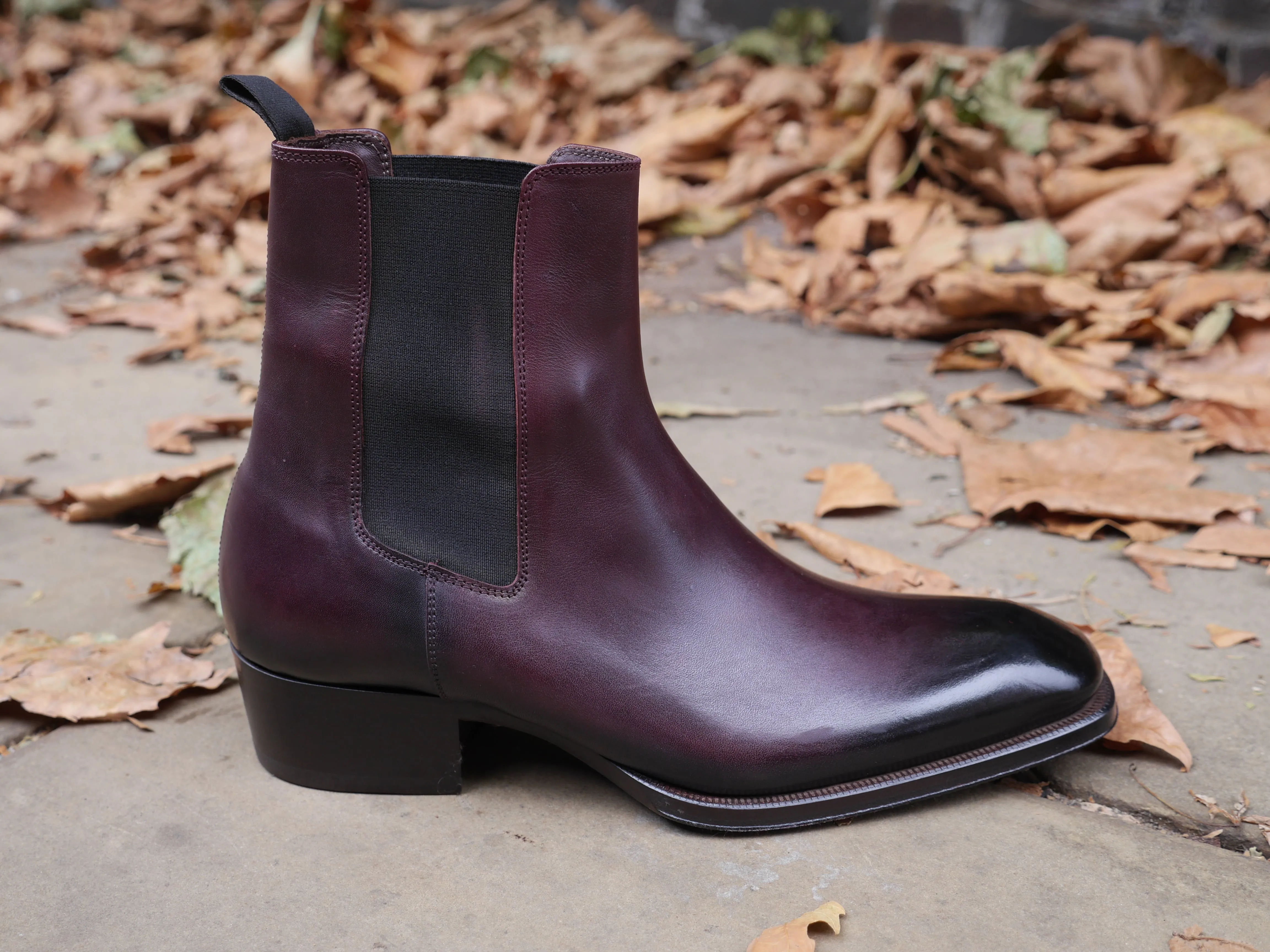 5219 - Delave Bordeaux Functional Style