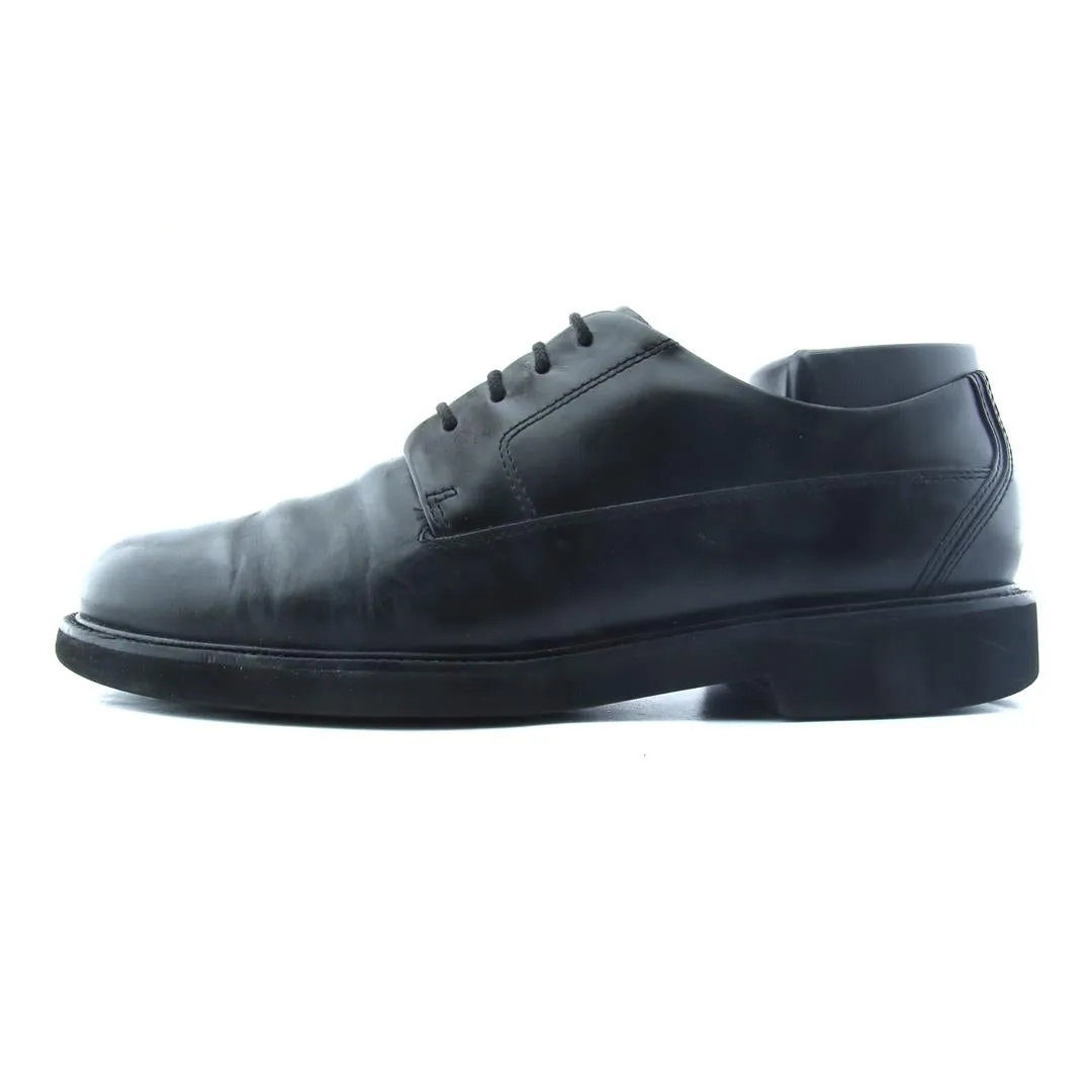 Footwear Innovation ROCKPORT .