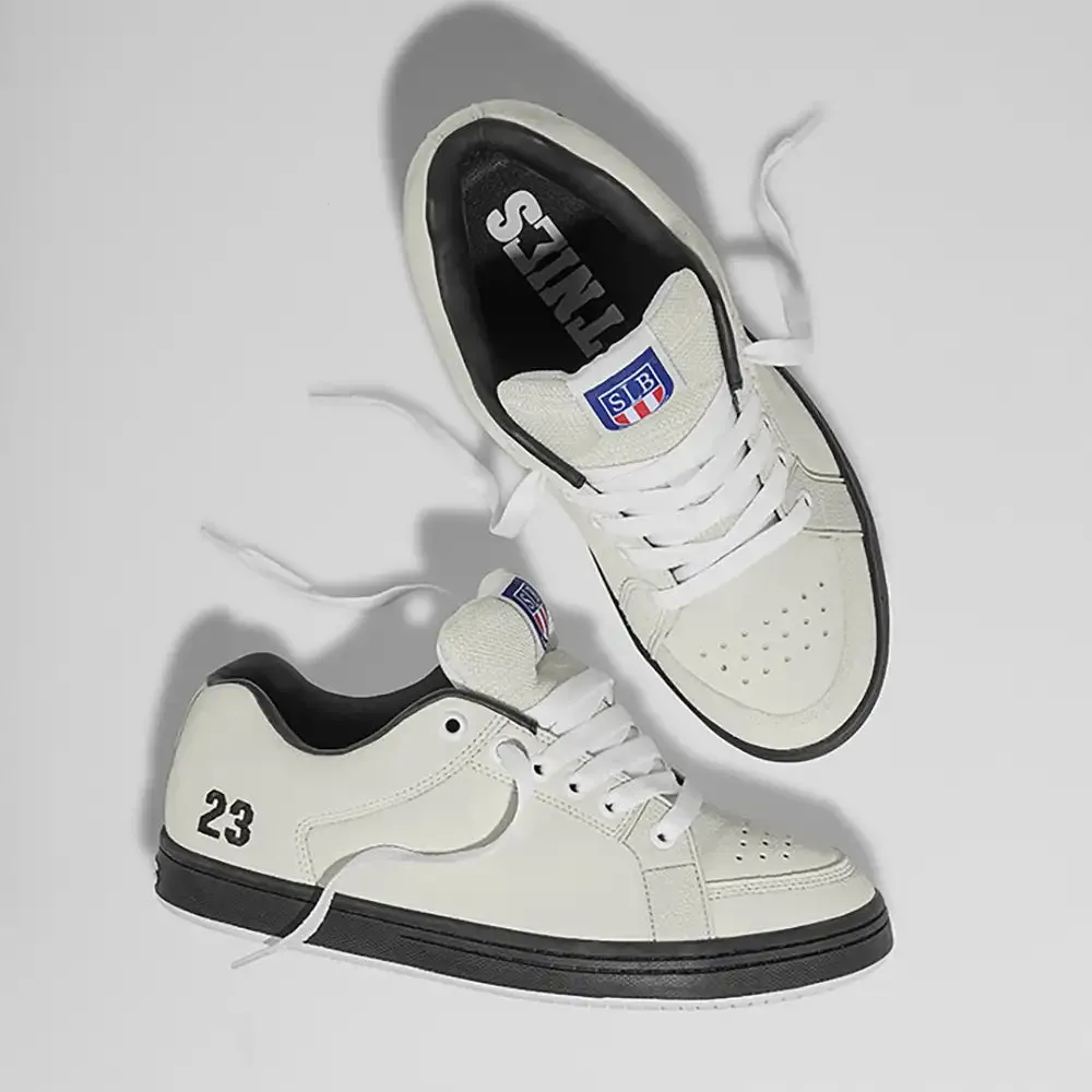 Sal 23 Rugged Design
