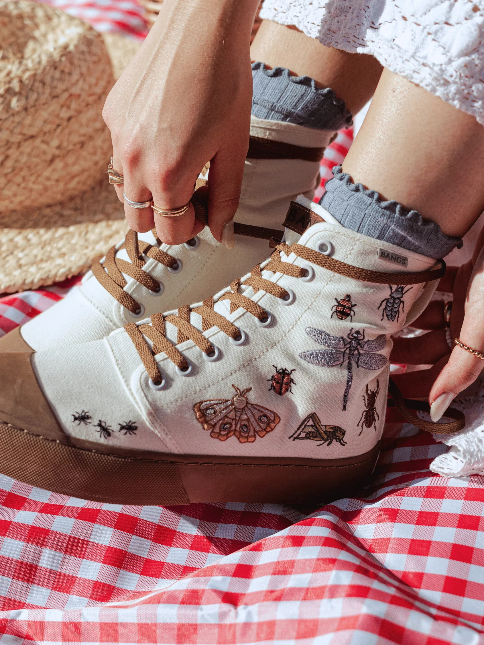 Backyard Bug Platform High Top Snug Lining