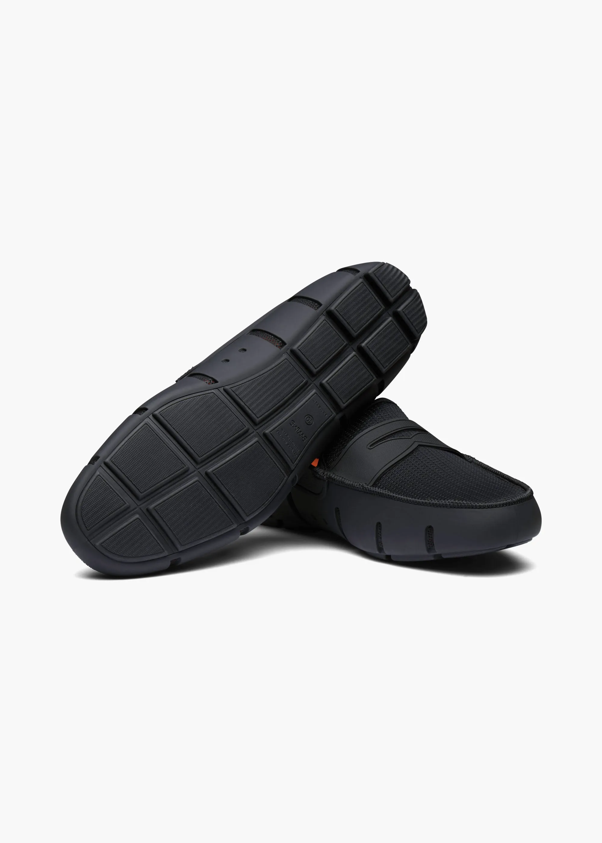 Firm Pace Walk Ease Penny Loafer