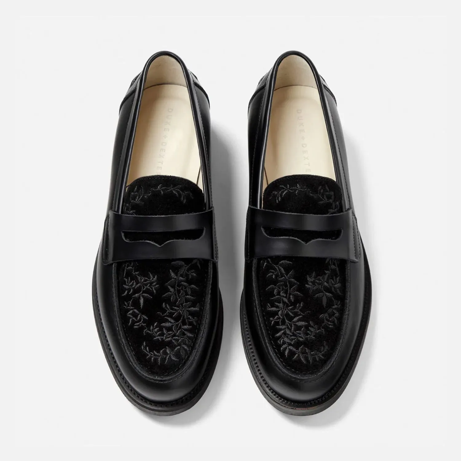 Wilde Black Vine Penny Loafer - Men's Foot Support