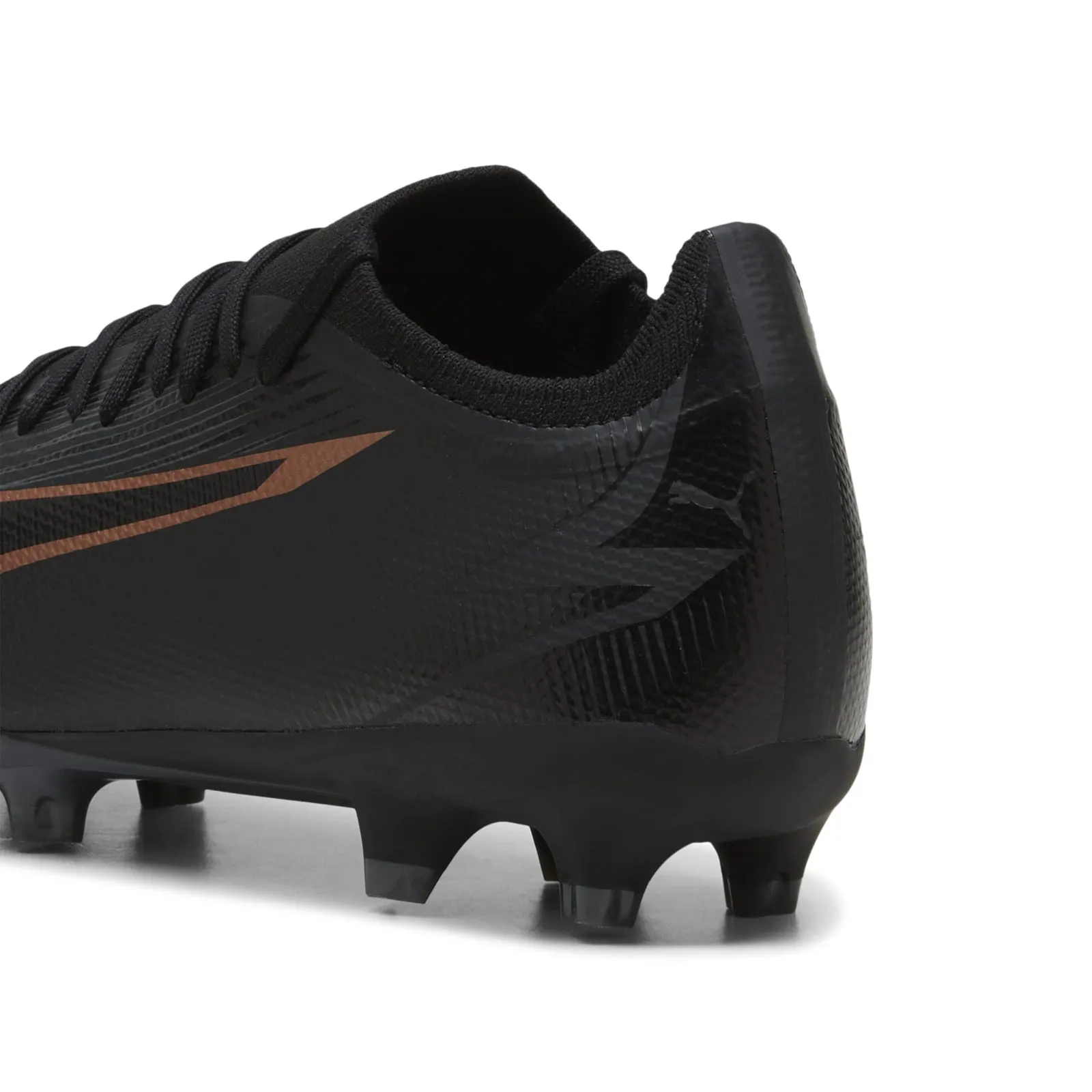 Endurance Play Puma Ultra Match Firm-Ground Football Boots