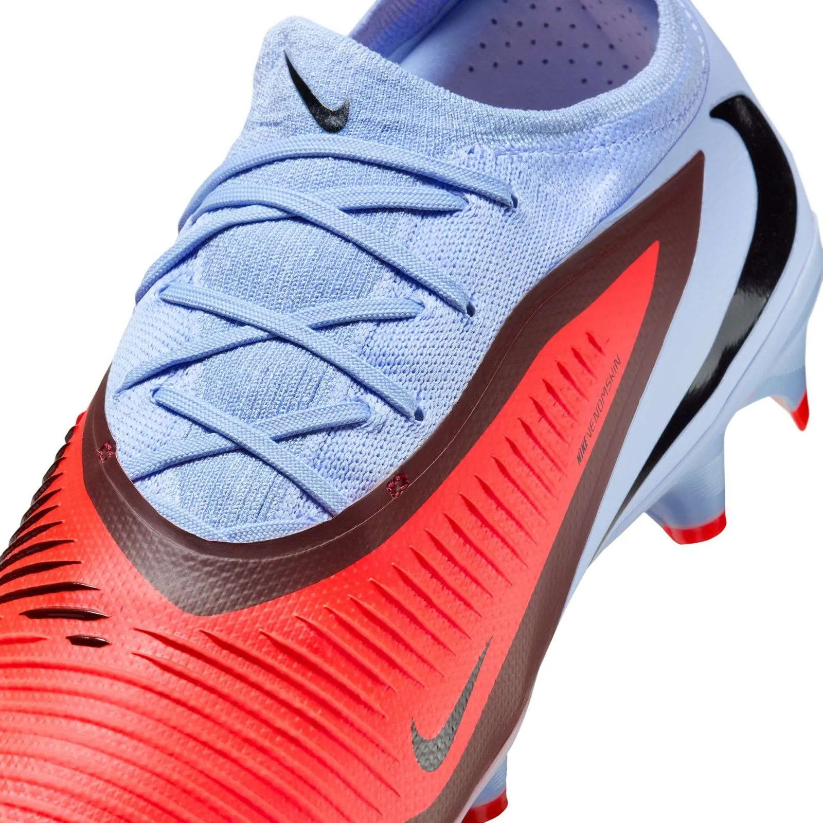 Foot Response Game Time Nike Phantom 6 Low Pro Firm-Ground Football Boots